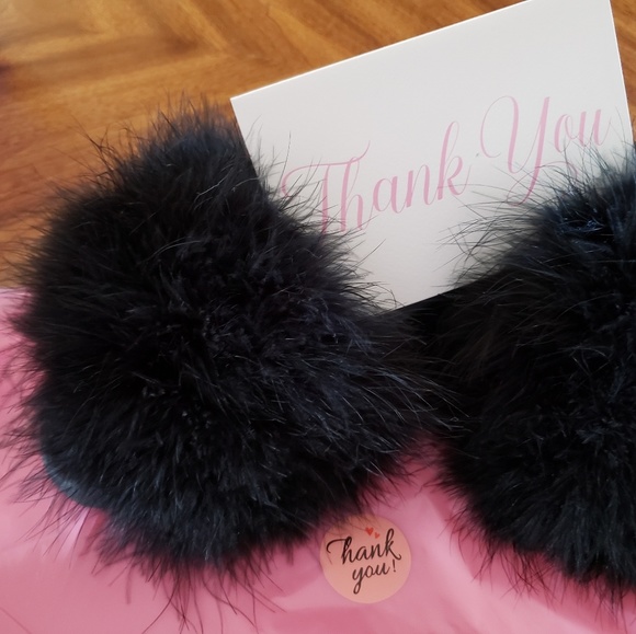 Fur slides - Picture 2 of 5